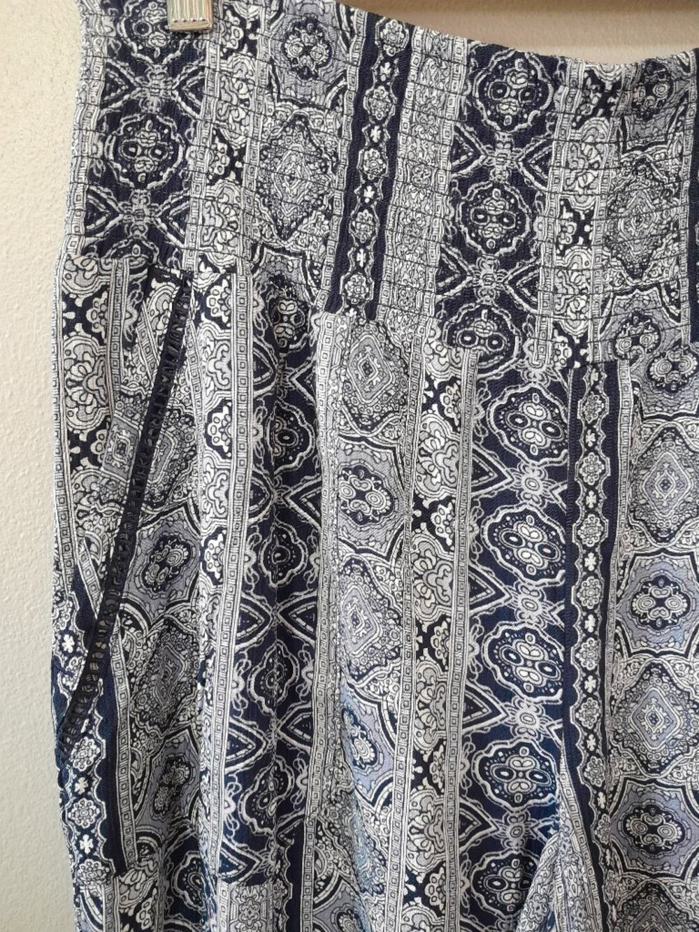 Three Dots Boho Pull On Wide Leg Flowy Blue Casual Rayon Pants Size Large - Picture 3 of 9
